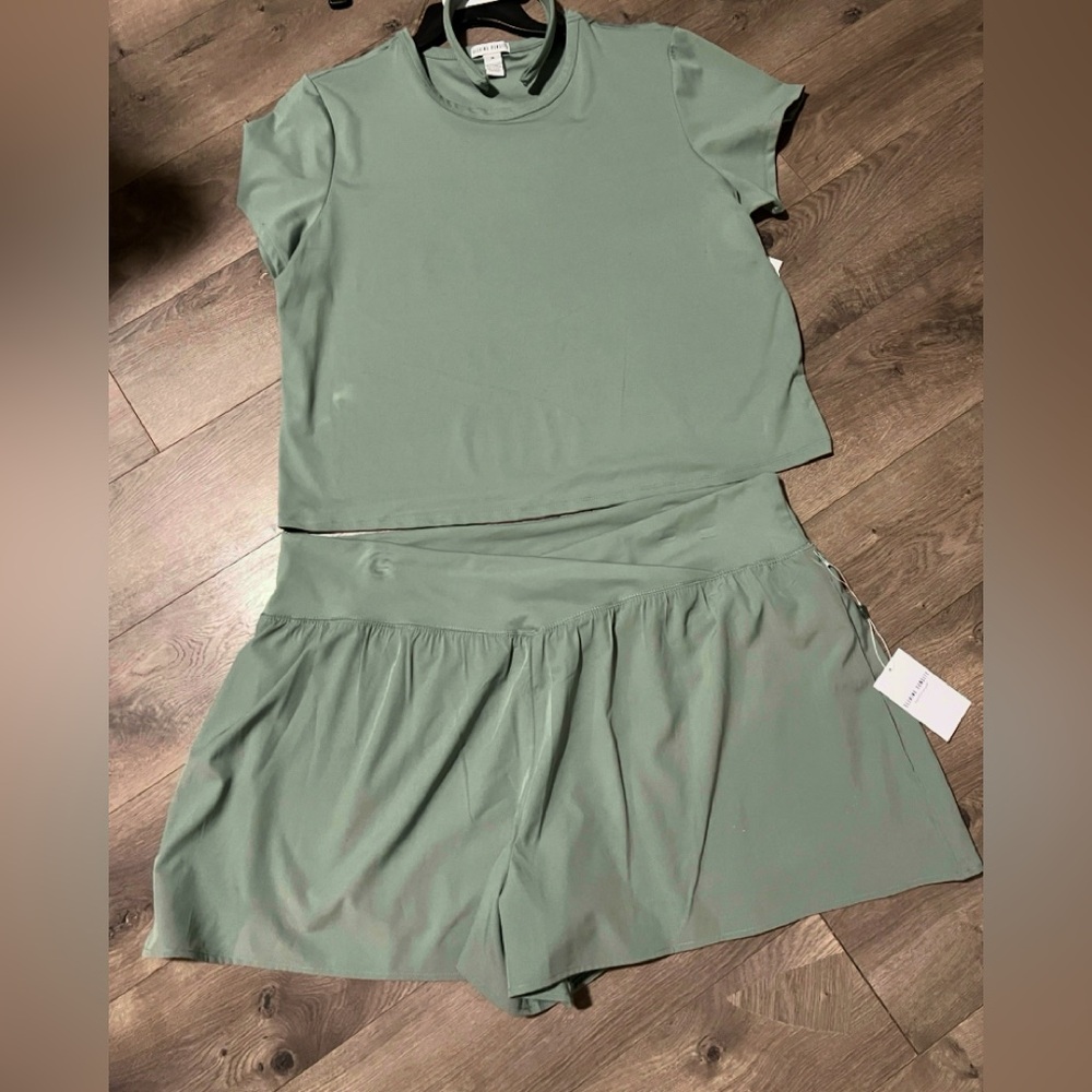 Seeking Sunsets Tee/Flowy Shorts/Headband Outfit Size 3X New
